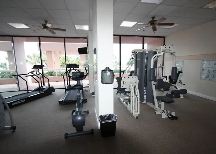 5f Crescent Club * Clearwater Beach