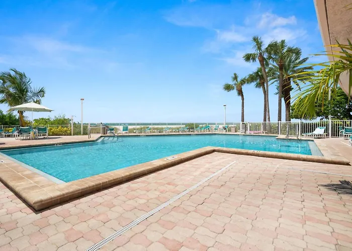 5f Crescent Club Hébergement de vacances