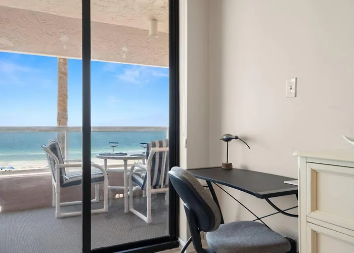 5f Crescent Club * Clearwater Beach